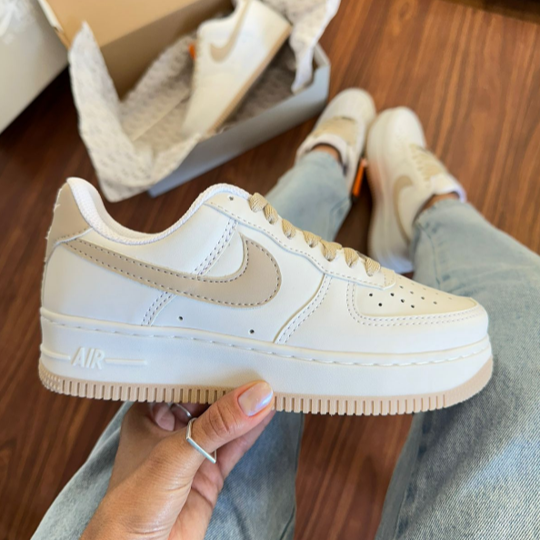 Nike Air Force 1 Luxo