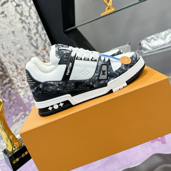 Louis Vuitton LV Trainer
