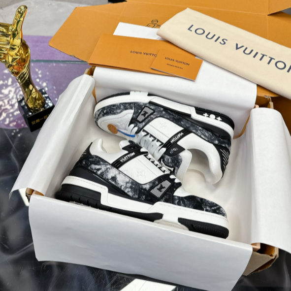 Louis Vuitton LV Trainer