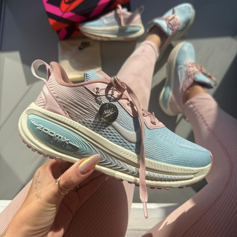 Nike Vomero 18