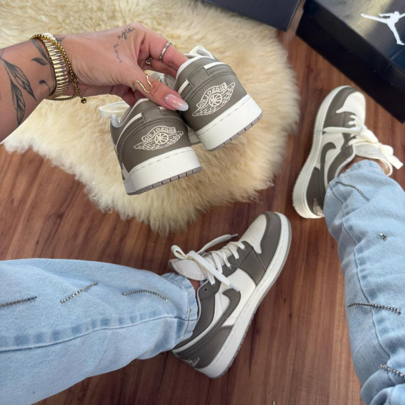 Nike Air Jordan Low
