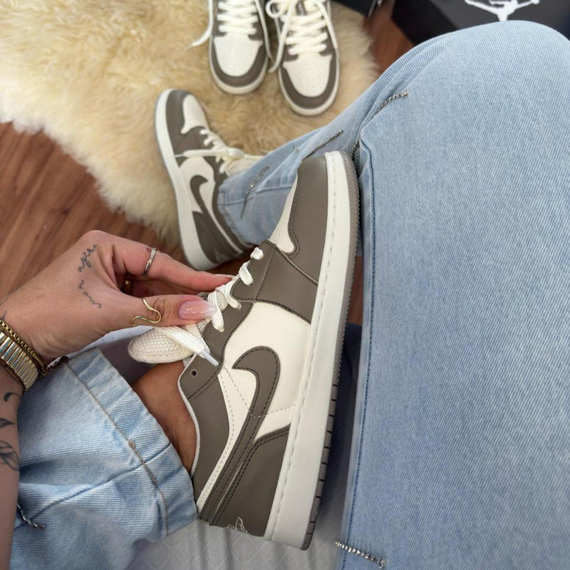 Nike Air Jordan Low