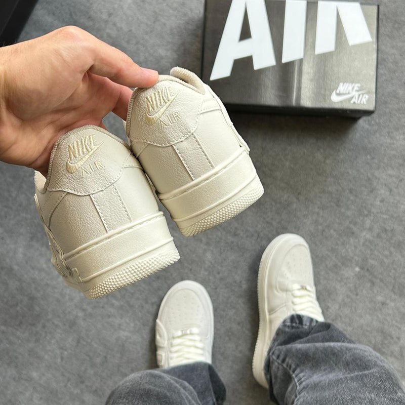 Nike Air Force 1 Low Off White