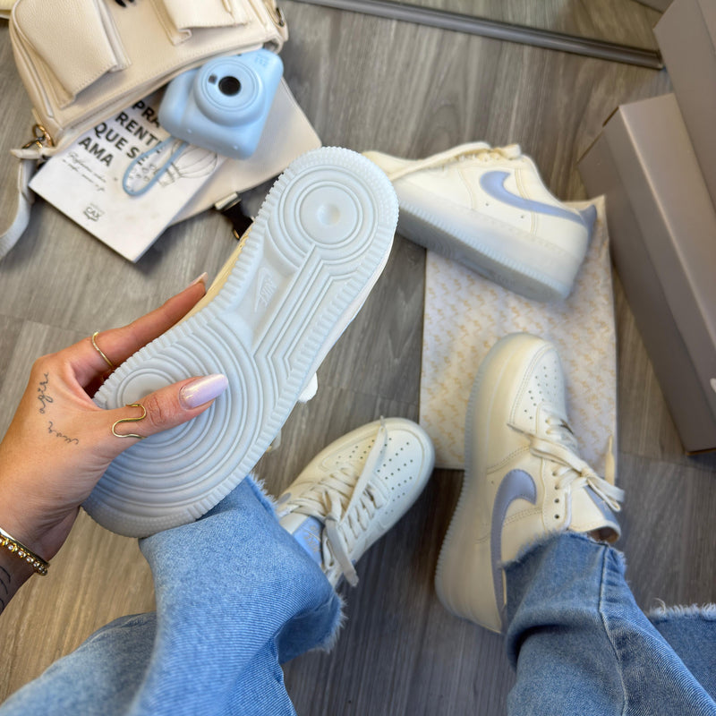 Nike Air Force 1 Luxo