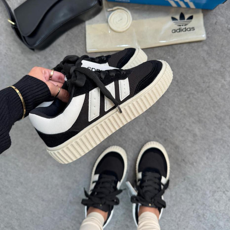 Adidas Space Casual