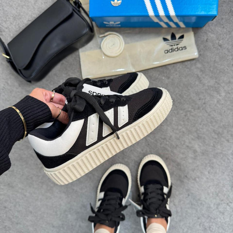 Adidas Space Casual