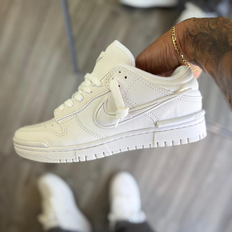 Nike Sb Dunk Low Twist