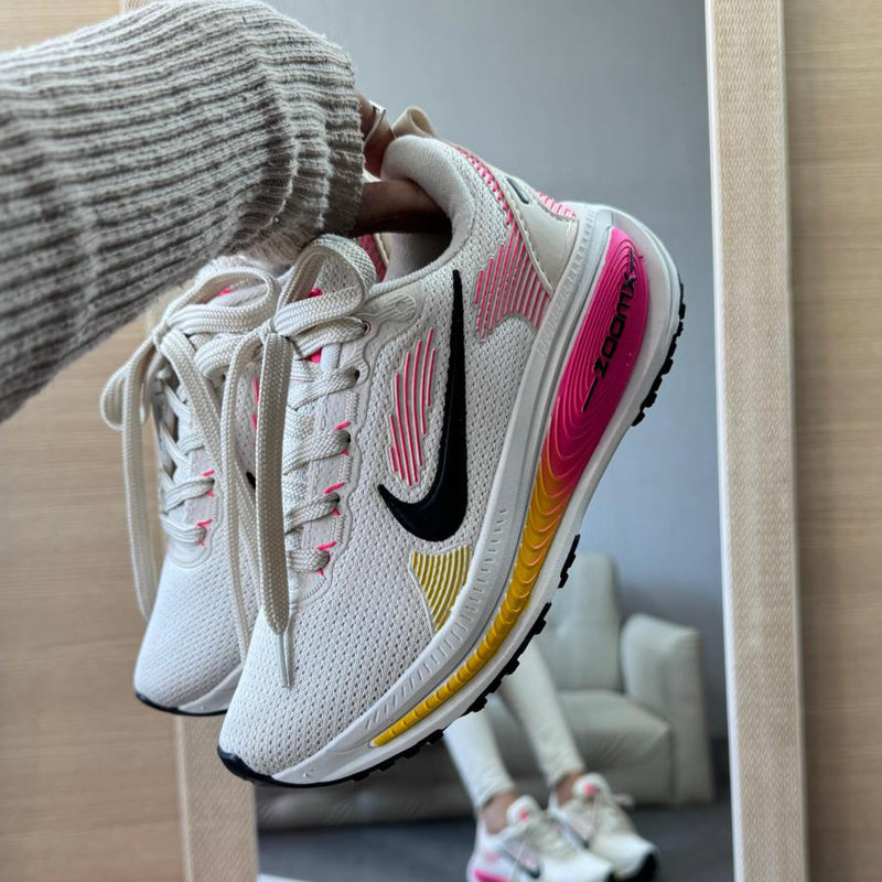 Nike Vomero 18