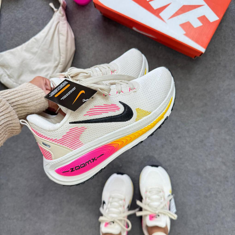 Nike Vomero 18