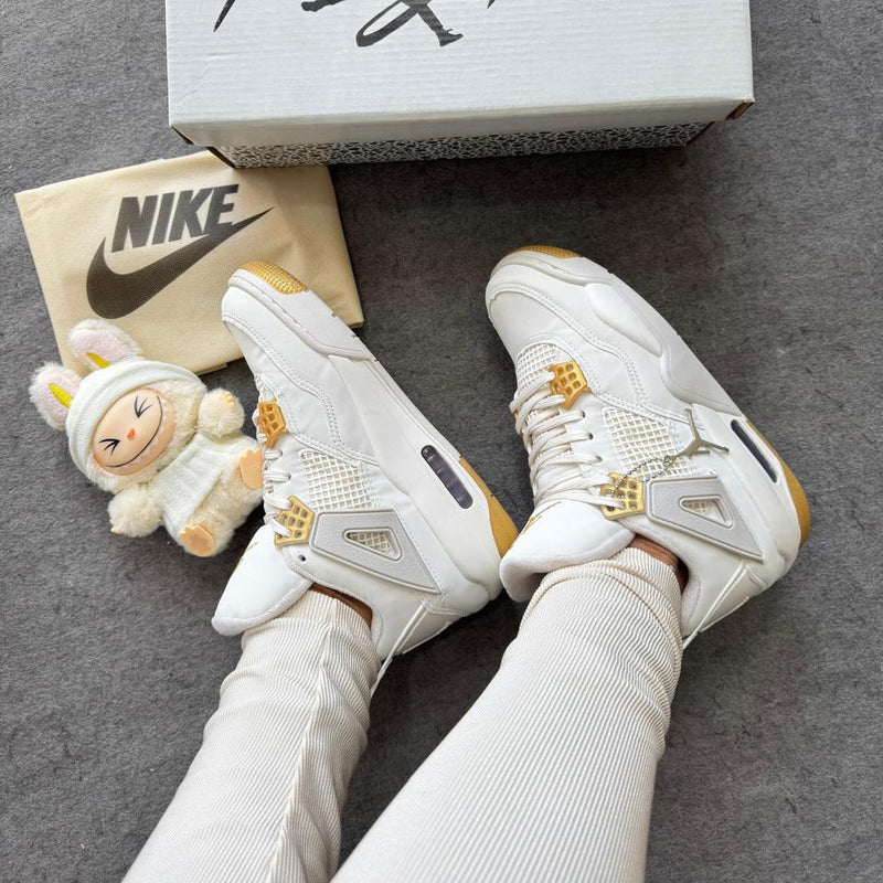 Nike Air Jordan 4