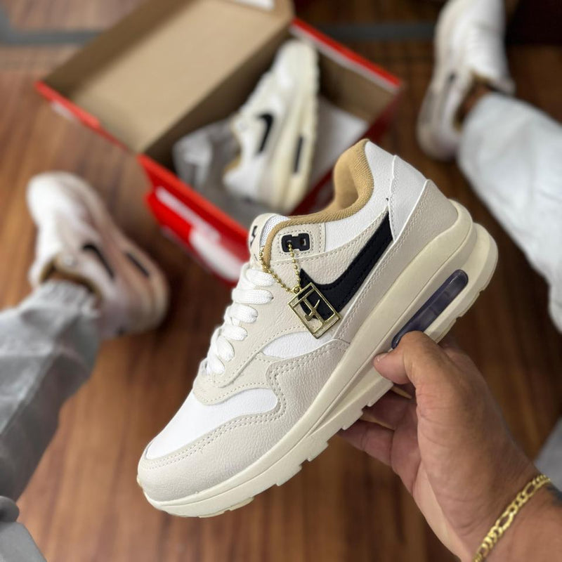 Nike Air Max 1