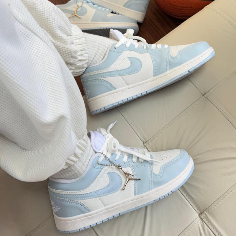 Nike Air Jordan Low