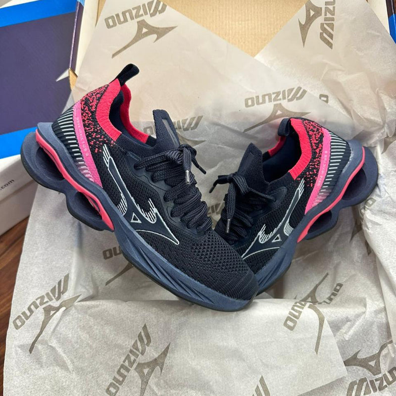 Mizuno Invictus 3