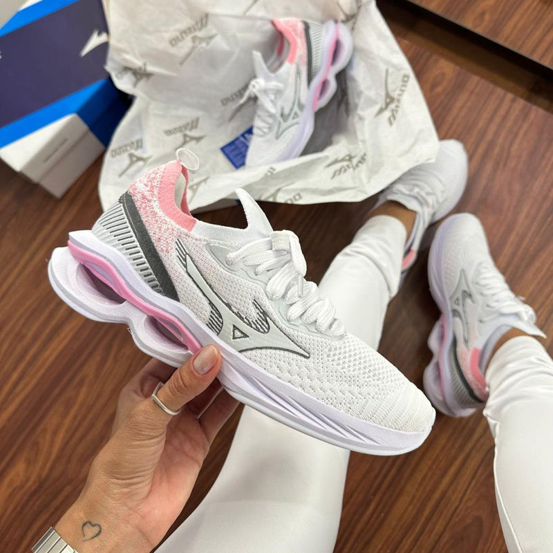 Mizuno Invictus 3