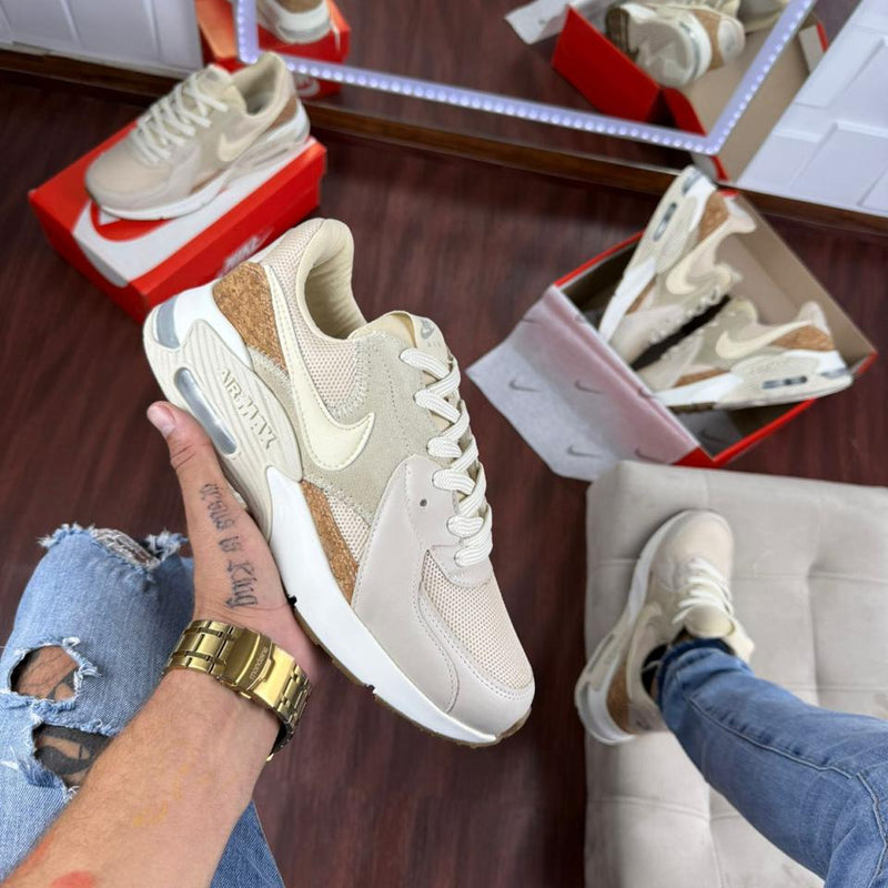 Air Max Excee